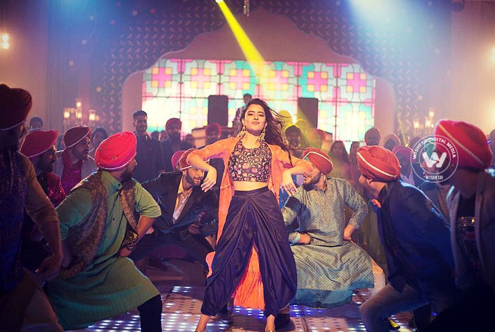 /media/k2/galleries/73092/Bhangra-Paa-Le-02