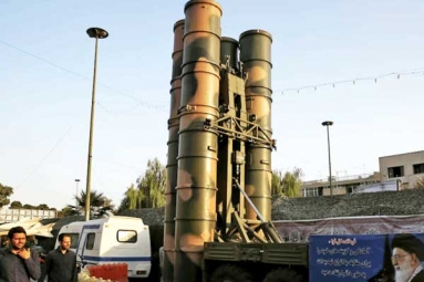 Israel destroys Iran&#039;s S-300