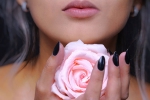 home remidies to get rid of dark lips, how to make lips pink naturally, 10 effective home remedies to make your lips pink naturally, Pomegranate seeds