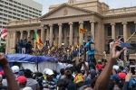 Sri Lanka Crisis latest, Sri Lanka Crisis new updates, sri lanka crisis protestors break into pm s office, Petrol