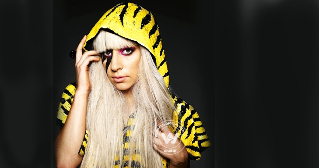 Pop star Lady Gaga accused of bullying},{Pop star Lady Gaga accused of bullying