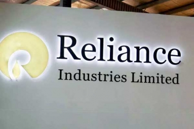 Reliance Industries seeking Rs 25,500 Cr loan to settle dues