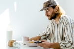 Skipping Breakfast diseases, Skipping Breakfast problems, side effects of skipping breakfast, Migraines