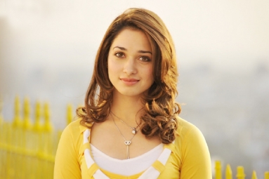 Tamannaah Locked for a Bollywood Remake