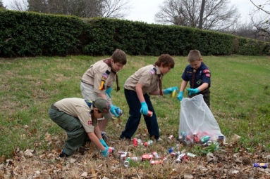 #Trashtag Challenge: This New Social Media Challenge Urges People Clean Littered Places