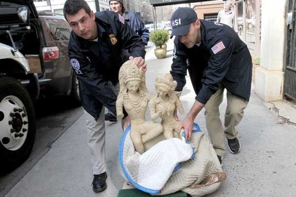 10,000 Major Artworks Stolen from Indian Temples Every Decade: Expert